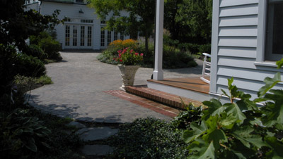 Pleasant Valley Courtyard