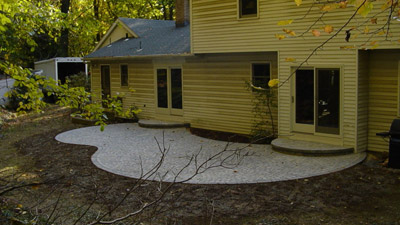 Pleasant Valley Courtyard